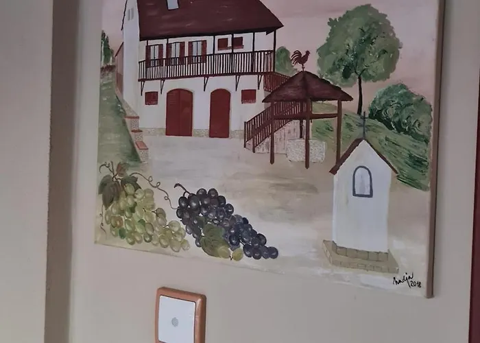 בית נופש Vinarstvo U Kohuta סקליצה